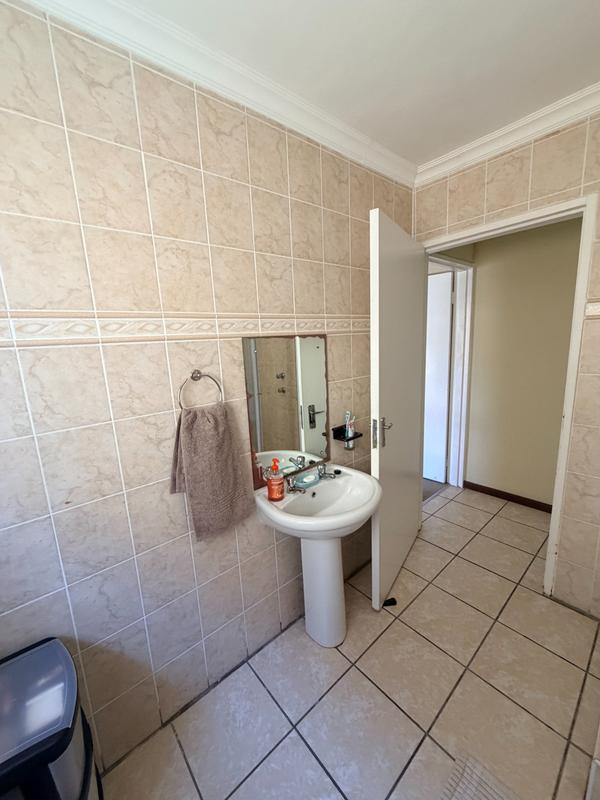 3 Bedroom Property for Sale in Jeffreys Bay Eastern Cape